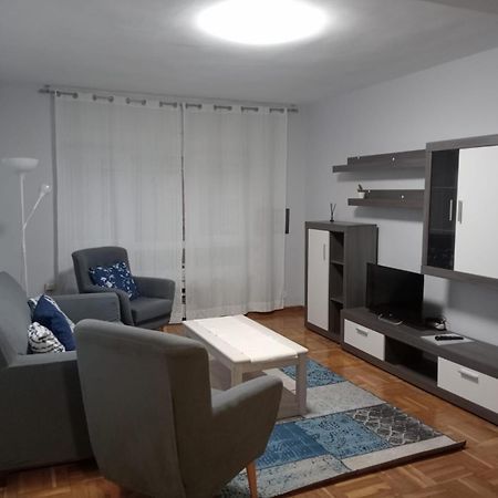 Apartamento Dominicos Oviedo Bagian luar foto