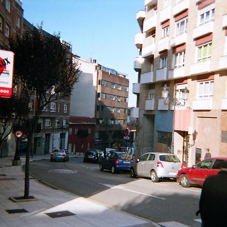 Apartamento Dominicos Oviedo Bagian luar foto